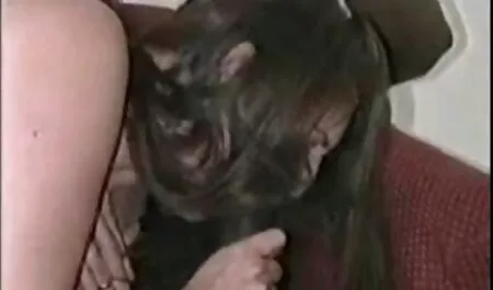 Menangis lucah adik beradik nymphomaniac