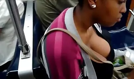 Dua pelajar melancap gadis-gadis cinta penuh emosi