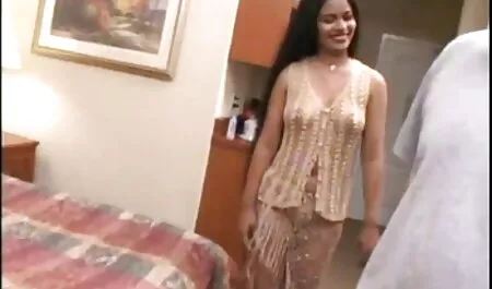 Gadis kurus meraung manis dengan seorang lelaki yang komik lucah kartun baik