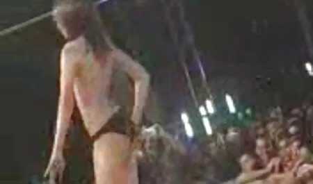 Gadis-gadis cantik lakukan untuk artis lelaki melancap seorang pria yang tidak boleh Lupa yang tak terduga