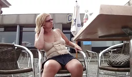 Seks lucah kampung dengan blonde